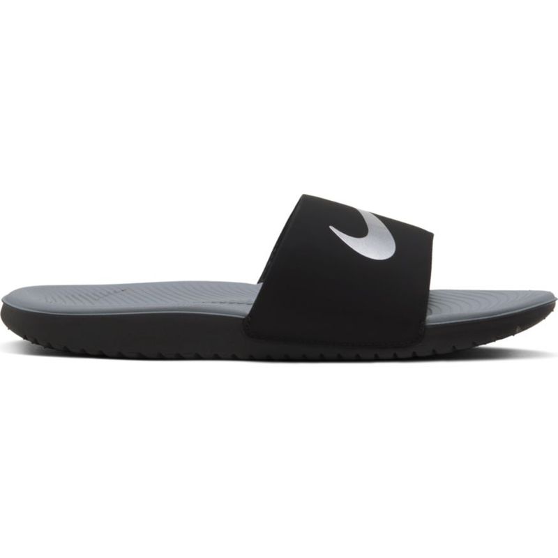 grade school nike sandals