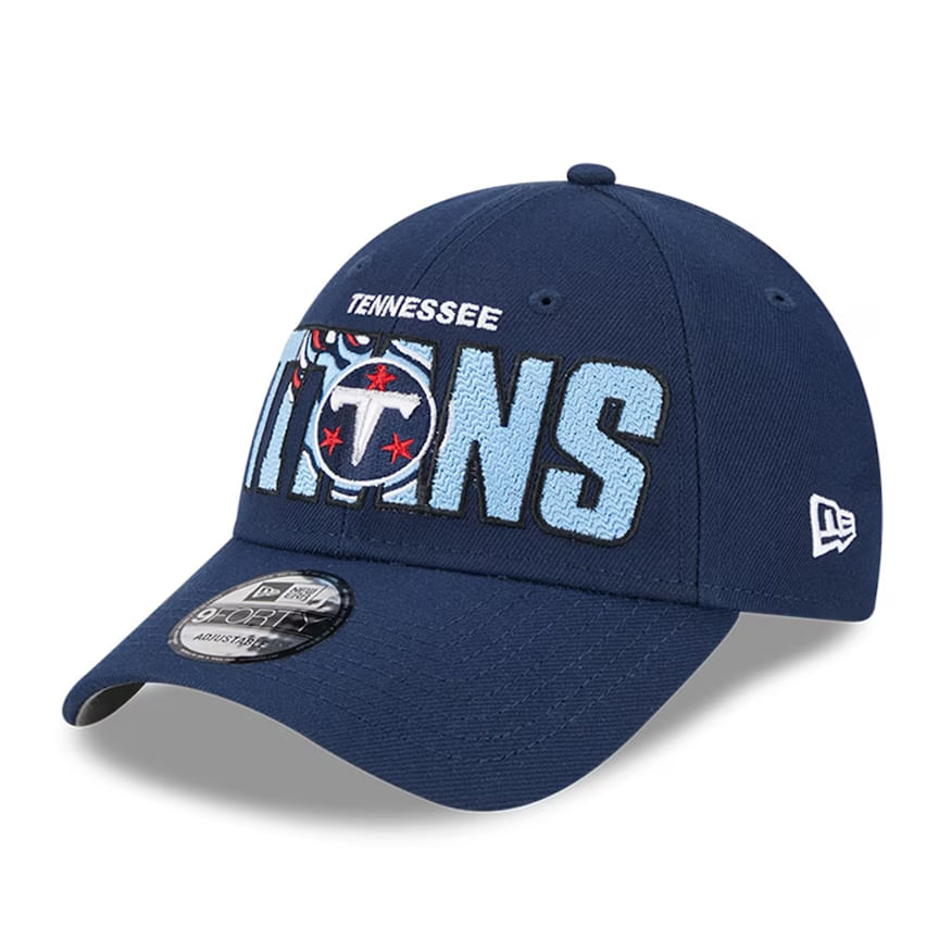 Men's New Era Cream Tennessee Titans Chrome Collection 39THIRTY Flex Hat Size: Small/Medium